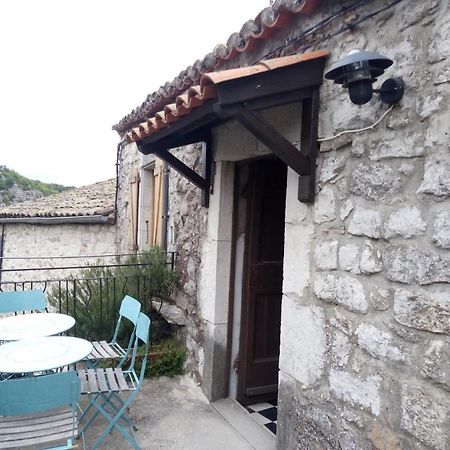 Maison Pierre Et Voute Au Coeur Du Village Балазук Екстериор снимка