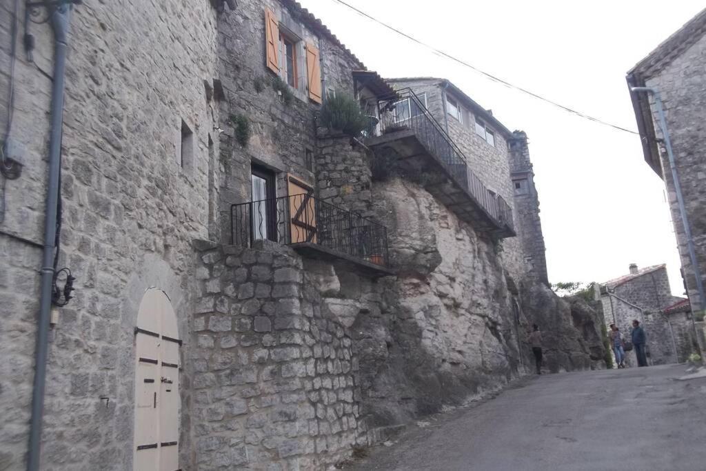 Maison Pierre Et Voute Au Coeur Du Village Балазук Екстериор снимка