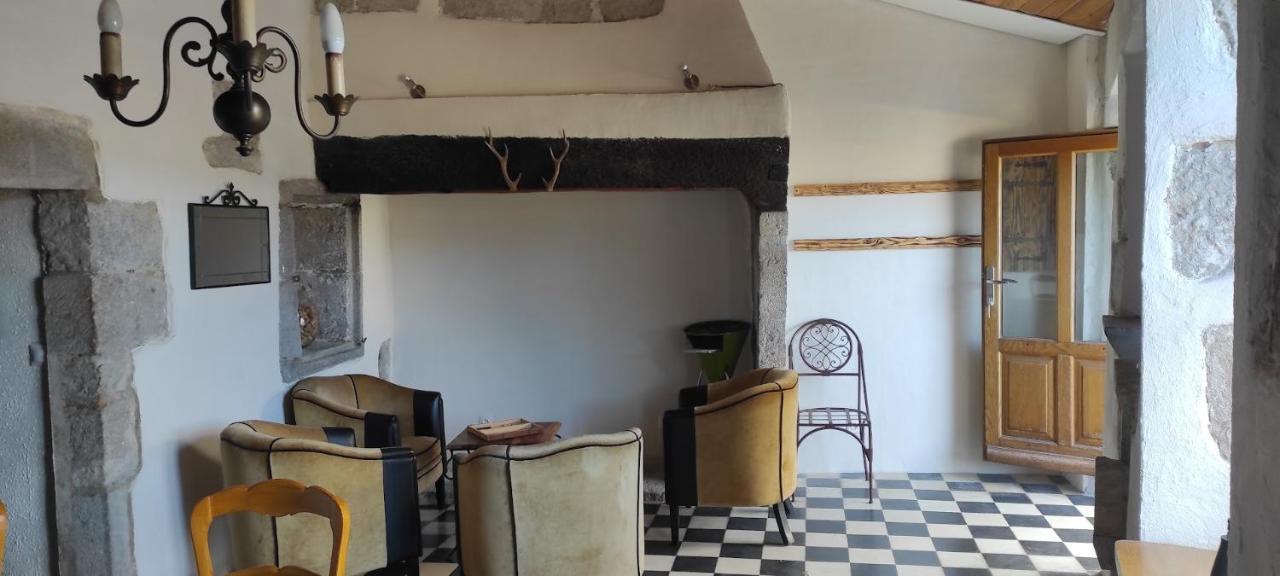 Maison Pierre Et Voute Au Coeur Du Village Балазук Екстериор снимка