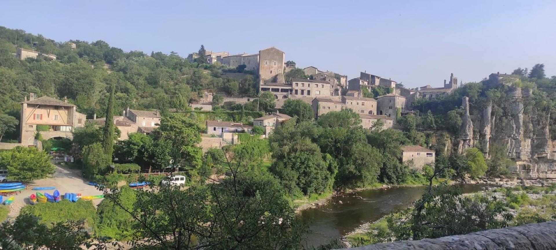 Maison Pierre Et Voute Au Coeur Du Village Балазук Екстериор снимка